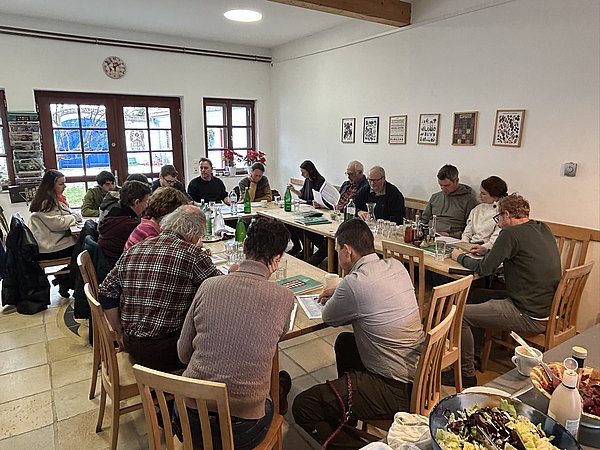 Bei der Arbeit ReinSaat Vermehrertreffen in St. Leonhard am Hornerwald